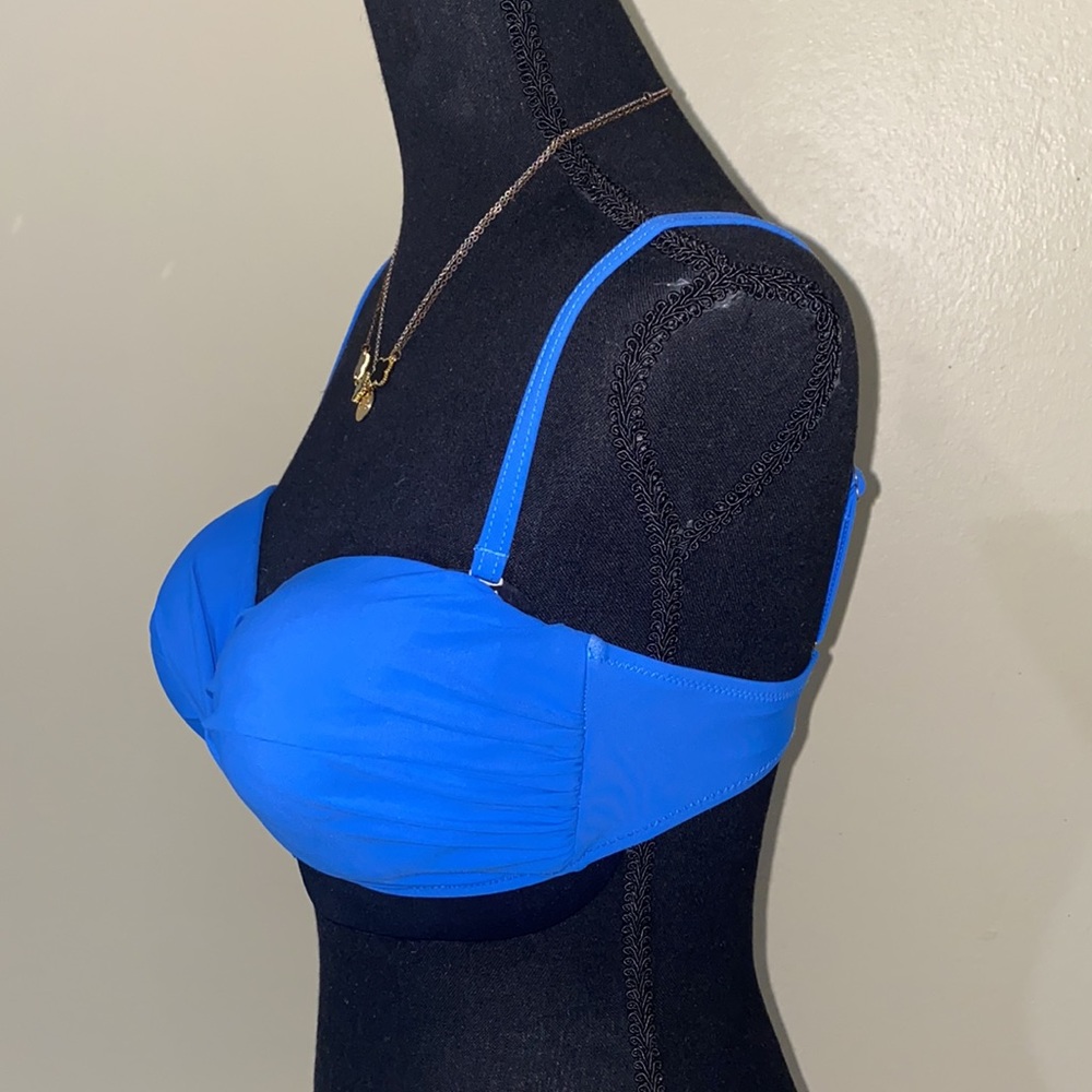 Bikini Bra Top - Picture 2 of 7